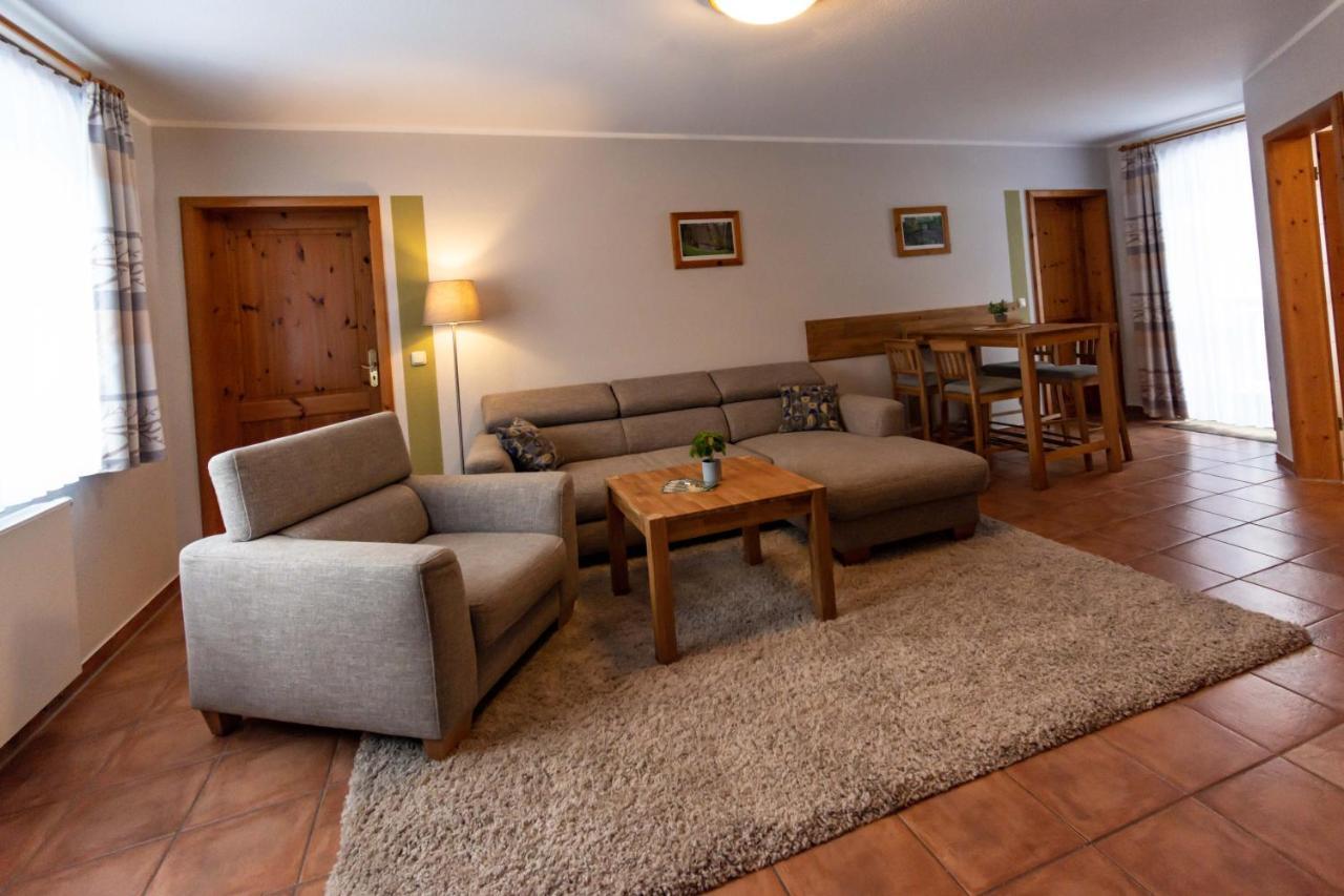 Hotel Und Berggasthof Spiessberghaus Friedrichroda Dış mekan fotoğraf