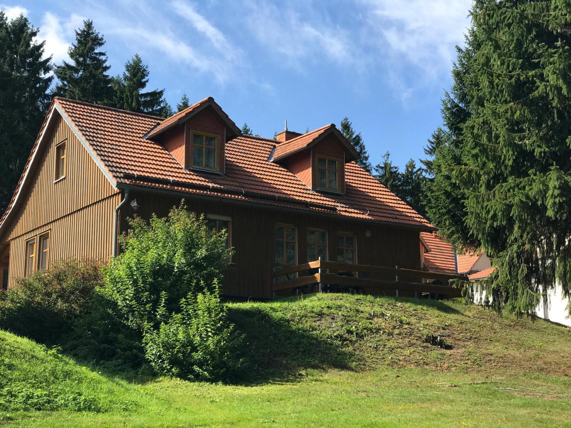 Hotel Und Berggasthof Spiessberghaus Friedrichroda Dış mekan fotoğraf