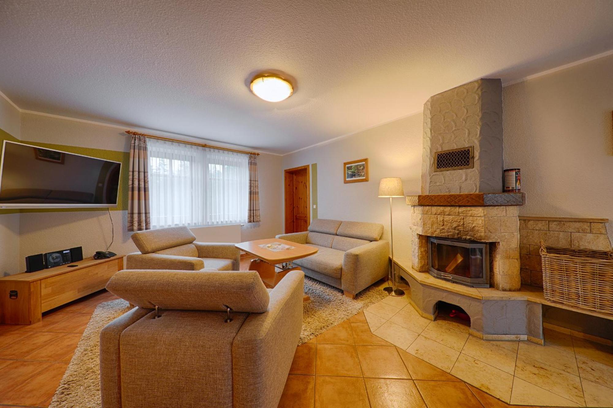 Hotel Und Berggasthof Spiessberghaus Friedrichroda Dış mekan fotoğraf