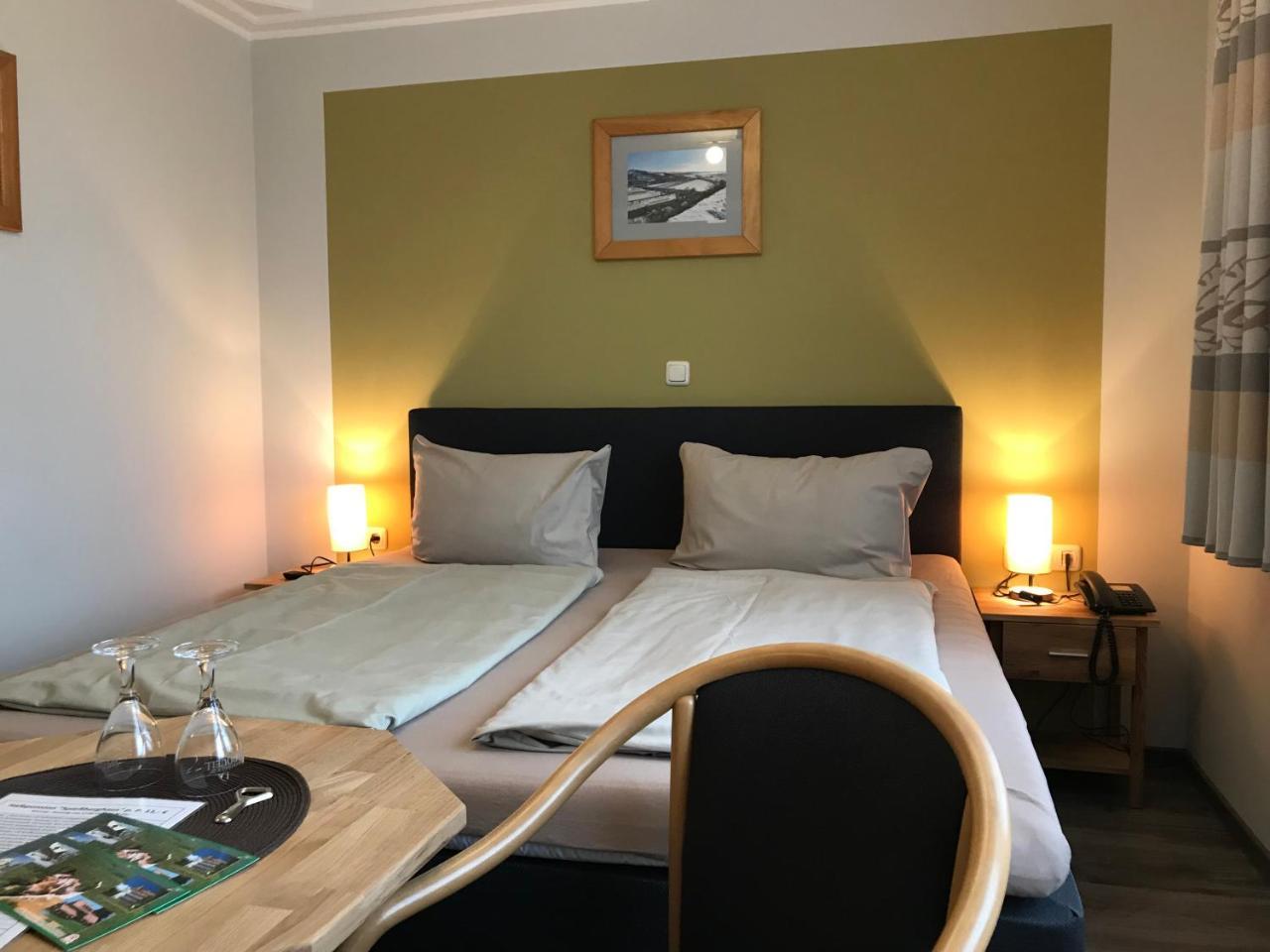 Hotel Und Berggasthof Spiessberghaus Friedrichroda Dış mekan fotoğraf